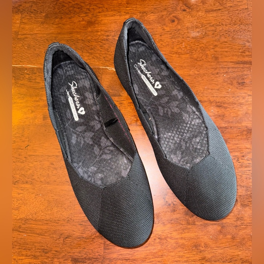 SKECHERS Cleo Love Spell Scalloped Stretch Fit Black Ballet Flats sz 8.5 ✨
